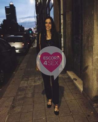 Sono tornata per vecchi amici ma anche nuove conoscenze fotografia:2