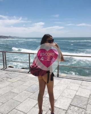 Sono tornata per vecchi amici ma anche nuove conoscenze fotografia:3