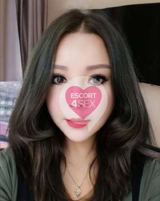 Anna coreana anche con amica sexy nuova arrivata bella e sexy ragazza massimo relax per darti il massimo del piacere fotografia:2